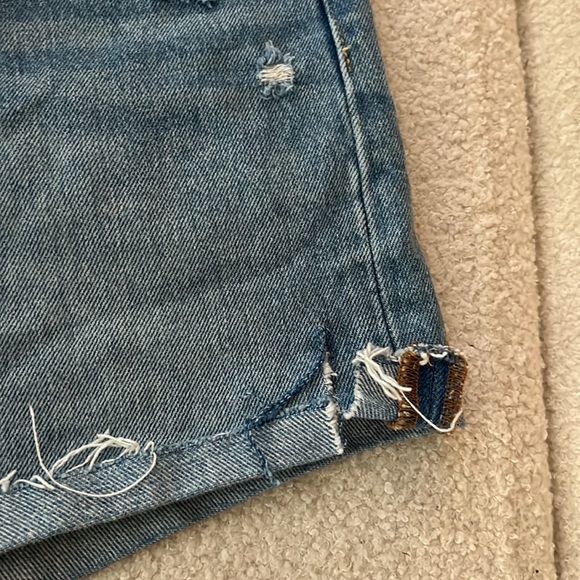 Levi’s 501’s jean shorts - Picture 3 of 8